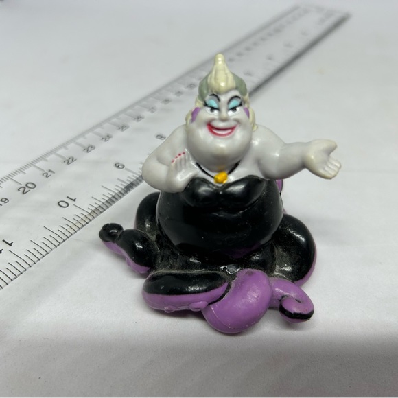 Disney Ursula Sea Witch Little‎ Mermaid Figure - Picture 7 of 10